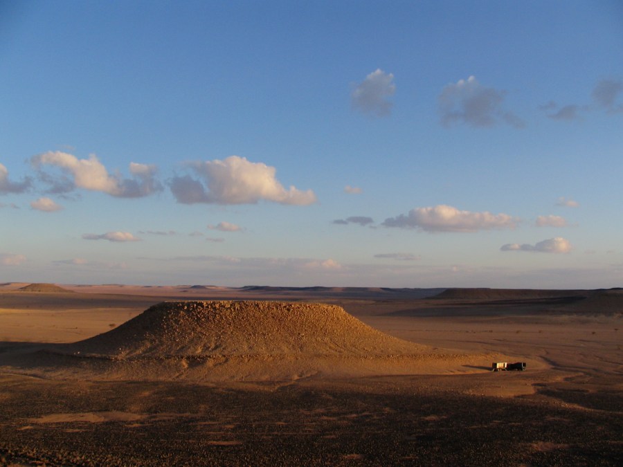 Camp in der nördlichen Sahara